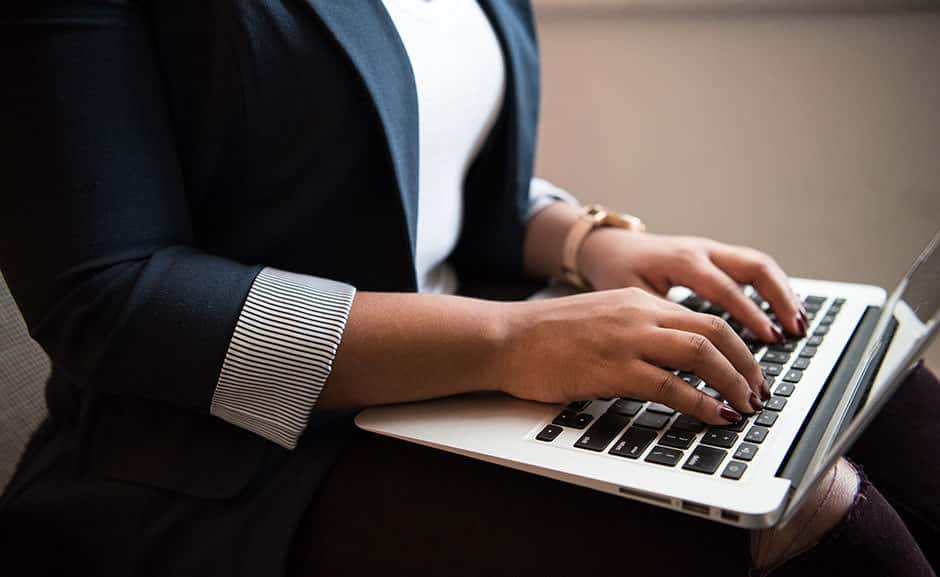 OfficeSuite er et flott Microsoft Office-alternativ, spesielt for mobile enheter. Appene er fullt kompatibel med Word, Excel og Powerpoint, og inkluderer kraftige verktøy for å opprette og redigere PDF. Pakken har også en god e-post klient og kalender.